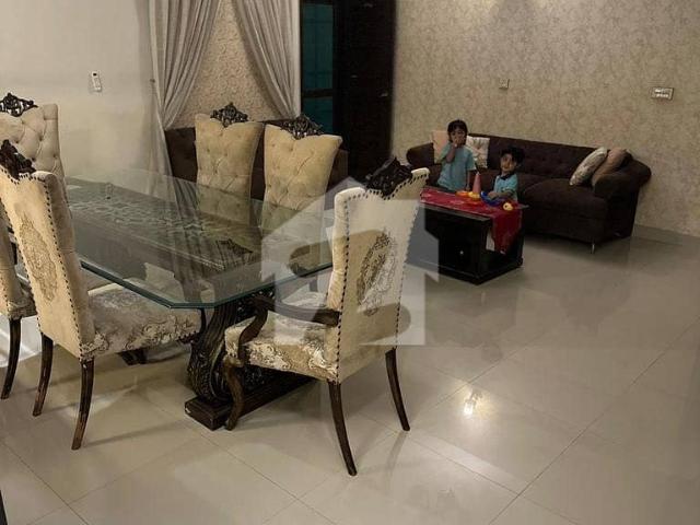 Beautiful apartment on khalid bin waleed road