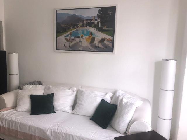 Beautiful apartment in the best area 5 min. to Ku´damm / TU, UDK University
