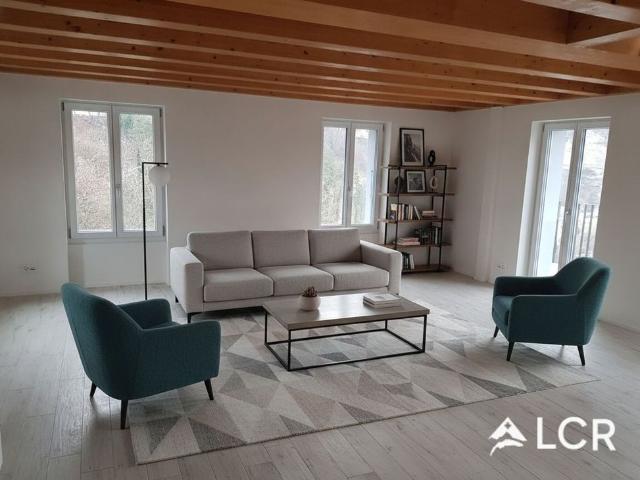 Beautiful apartment with 5.5 rooms / 4 bedrooms / 2 bathrooms / 2 balconies
