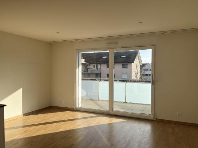 Beautiful apartment with a view of the lake!