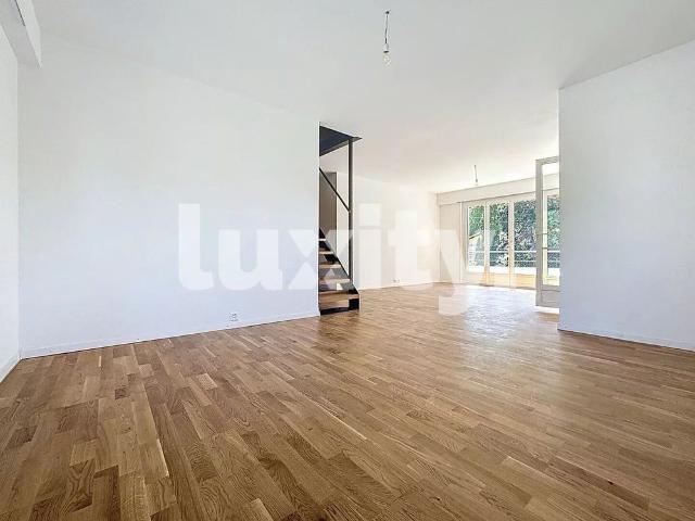 Beautiful apartment with private garden