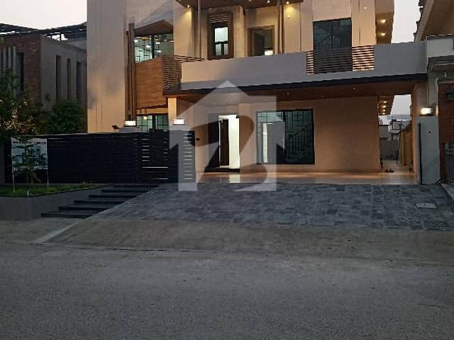 Beautiful Architectural Design 1 Kanal House For Sale In Islamabad G13
