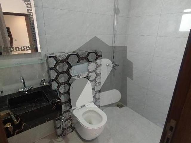 Beautiful brand new 2 bedrooms appartment for rent naval anchorage