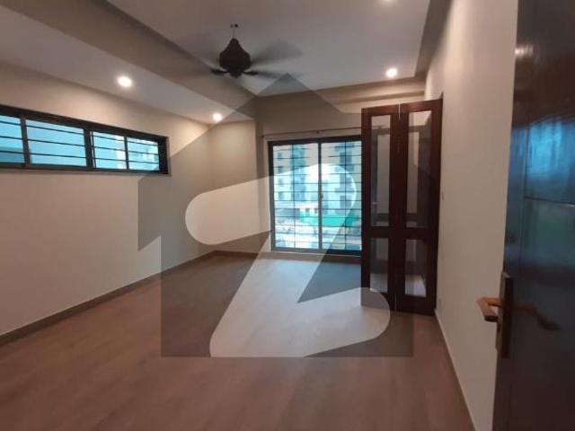Beautiful Brand New 4 Beds Apartment Available For Rent In Askari 10