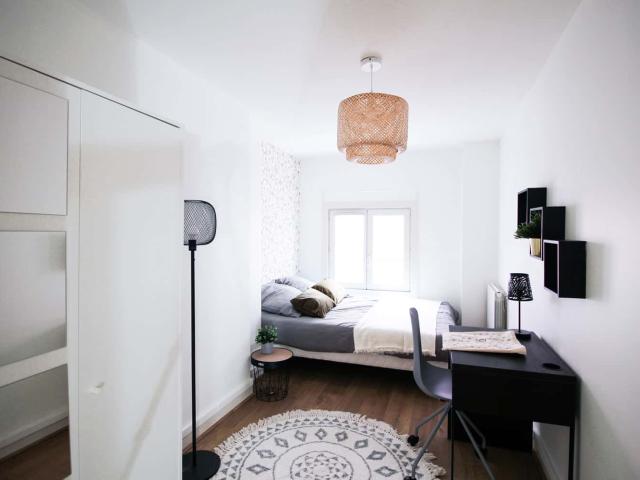 Beautiful bright room 11m² LY05
