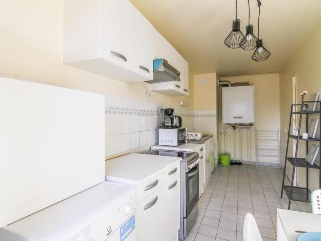 Beautiful bright room 13m² RU11