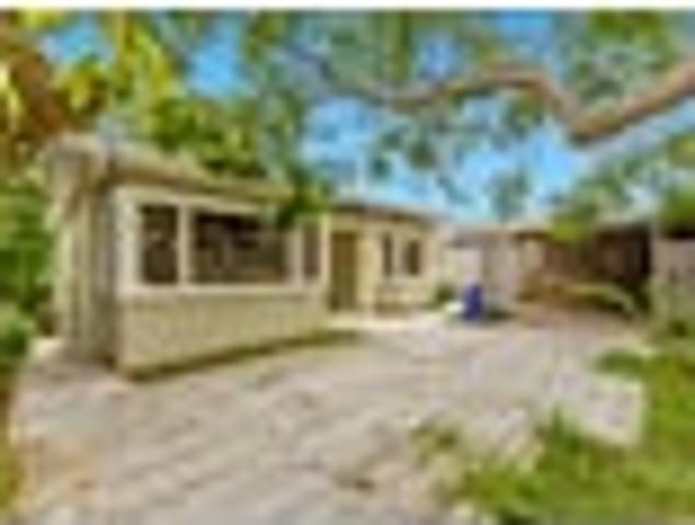 Beautiful Bungalow for removal full of character