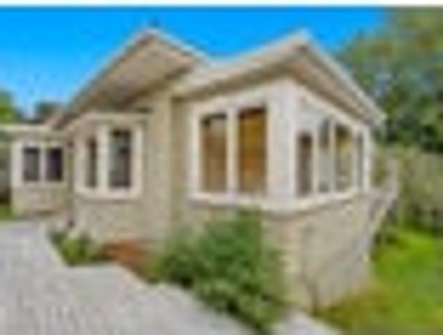 Beautiful Bungalow for removal full of character