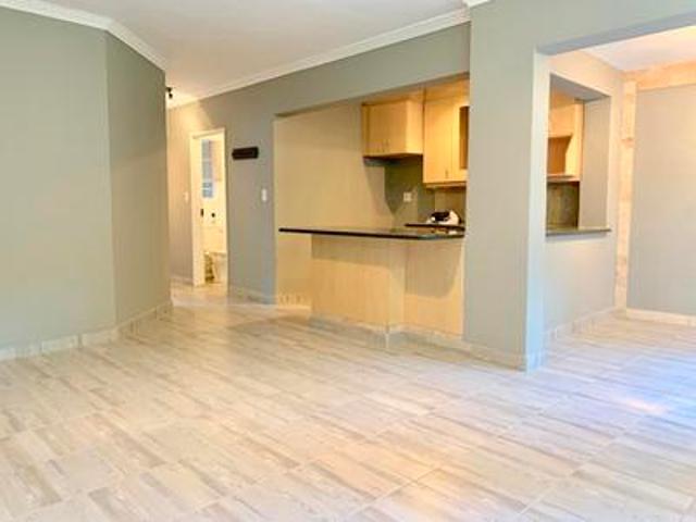 beautiful ground floor 1 bedroom gar.