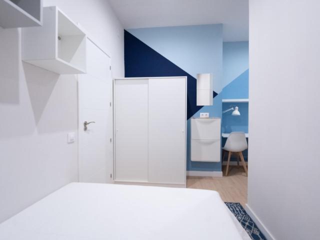 Beautiful double bedroom near the Plaça de Catalunya