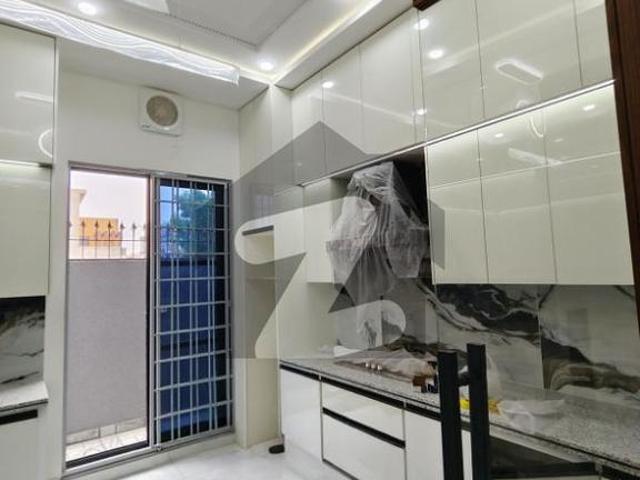 Beautiful Double Heighted House For Sale LDA Avenue Block J