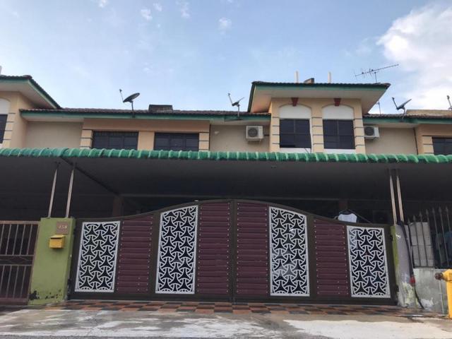 BEAUTIFUL Double Storey Terrace Bunga Raya Kuala Kangsar Perak