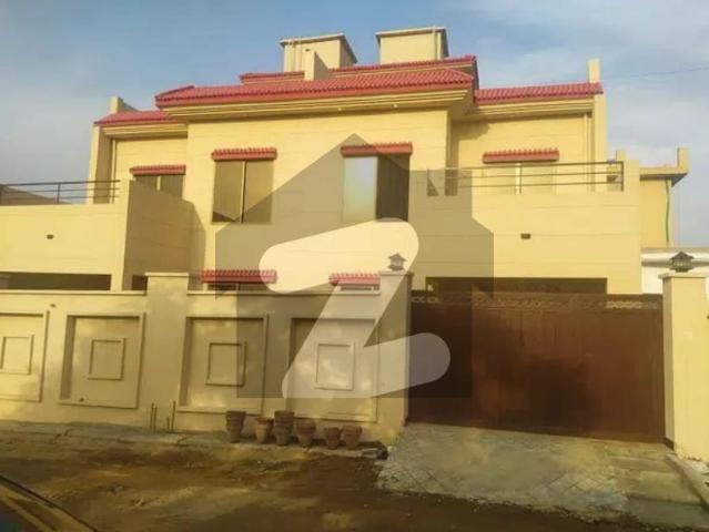Huge Opportunity Beautiful House For Urgent Sale Beautiful Double Storey House In Clean Secure Gated Community، Solar System Installed Kamra Road