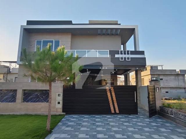 Beautiful Designer 10 Marla Double Storey House Sector C2 Bahria Enclave Islamabad