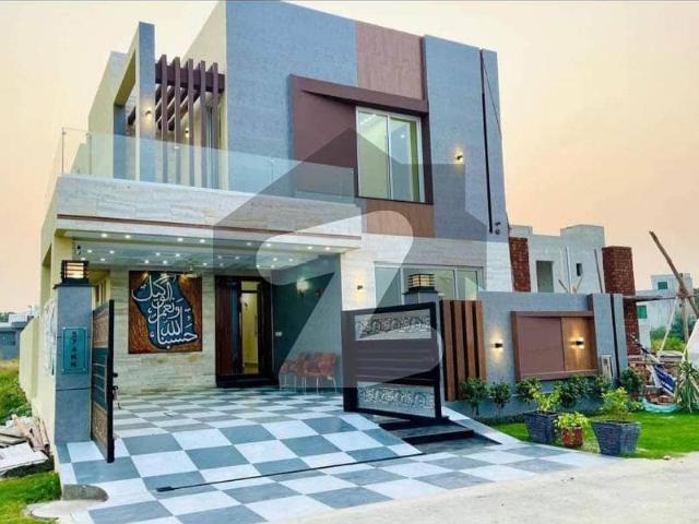 Beautiful Designer House For Rent