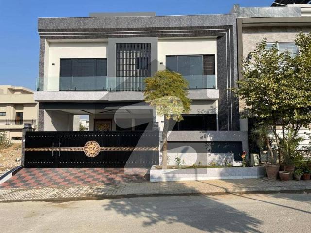 Beautiful Designer House in Topcity I
