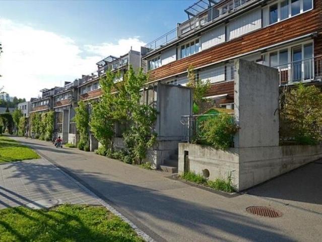 Beautiful duplex apartment with large roof terrace