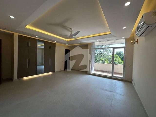 Beautiful Elegant 800 Sq. Yards Luxury House For Sale In F 11 | CDA Transfer 4 Bedrooms Prime VIP Location