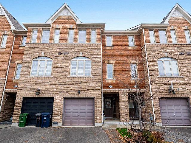 Beautiful Executive Town W/ 4 Bed & 5 Baths