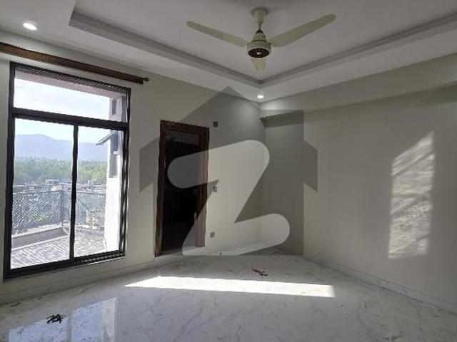 Beautiful flat available for rent at g_11/3 g 11/3