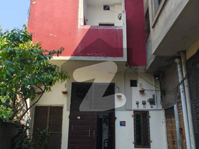 Beautiful Front Facing House with All Utilities connections