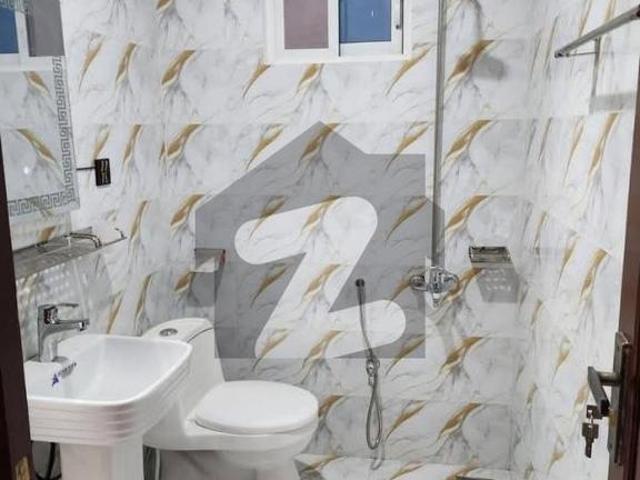 10 Marla BEAUTIFUL FULL HOUSE Electricity, Gas, Water GOOD LOCATION HOUSE Car Parking Space Soan Garden