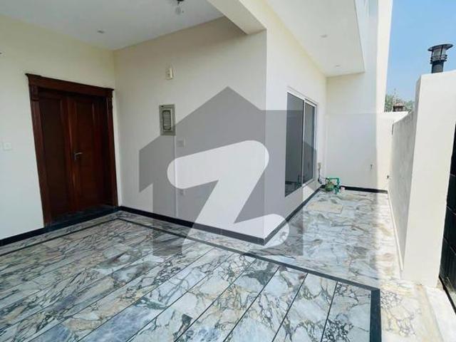 Beautiful Full house For Rent D 12