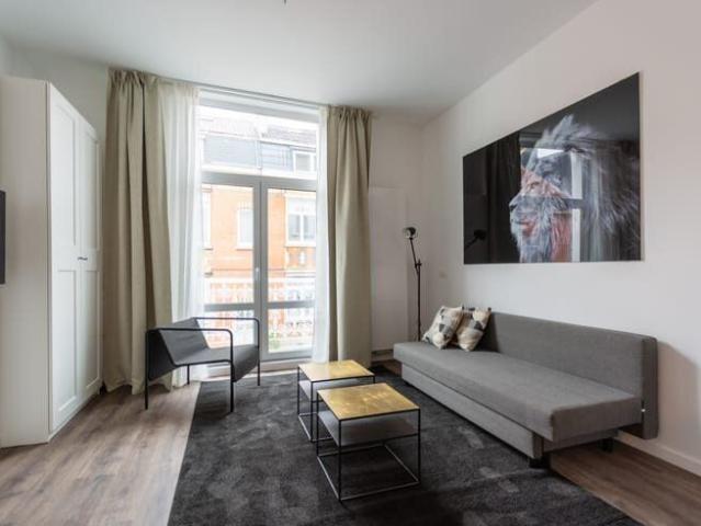 Beautiful Fully Furnished & Equipped Studio