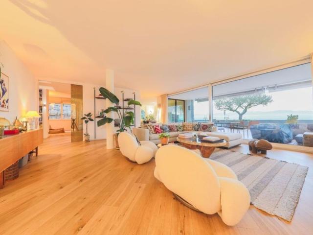 Beautiful furnished 5 room apartment near Nyon and Gland