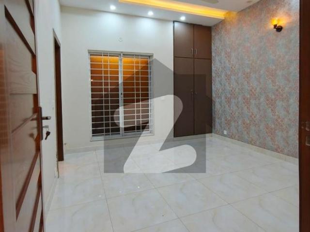 Beautiful Kanal House available for Rent Bahria Town Phase 4