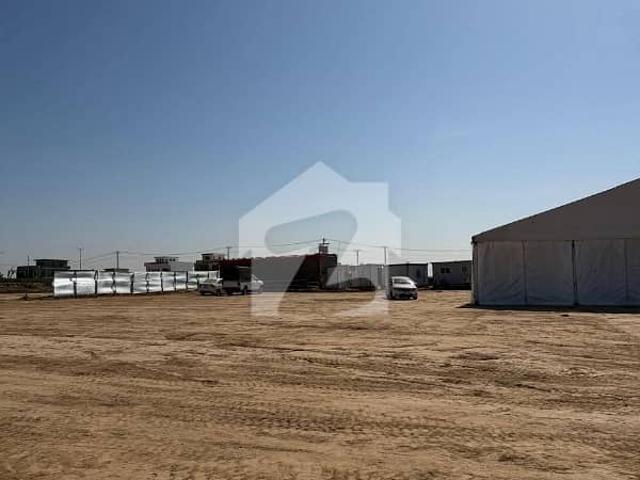 Beautiful Kanal Plot For Sale In F14