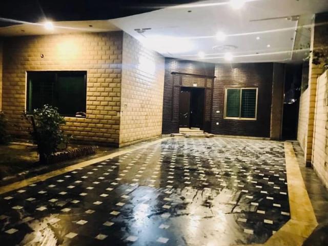 Beautiful House 3 Storey Each Floor 3 Bed Drawing Dinging Kitchen And Lahore Johar Town ID 85782