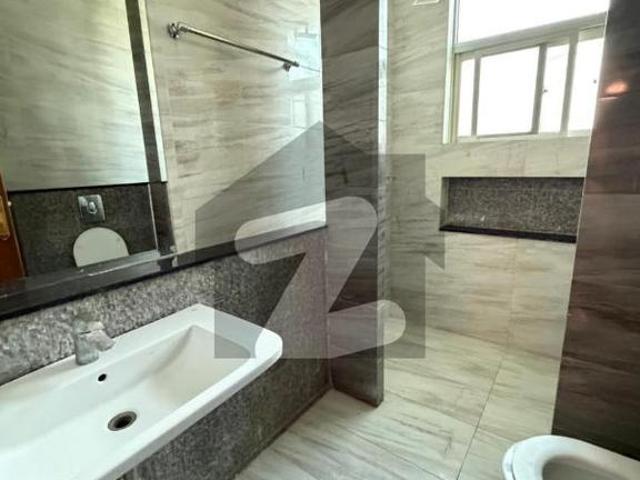 Beautiful house corner F 6