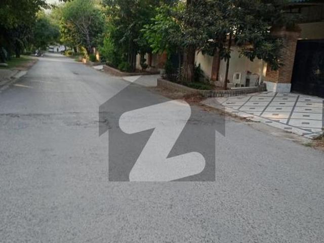 Beautiful House Corner House For Sale F 7
