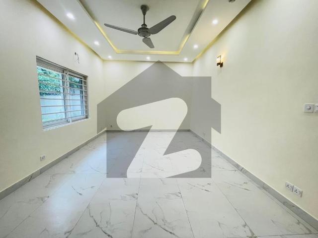 Beautiful house available for rent on prime location F 8