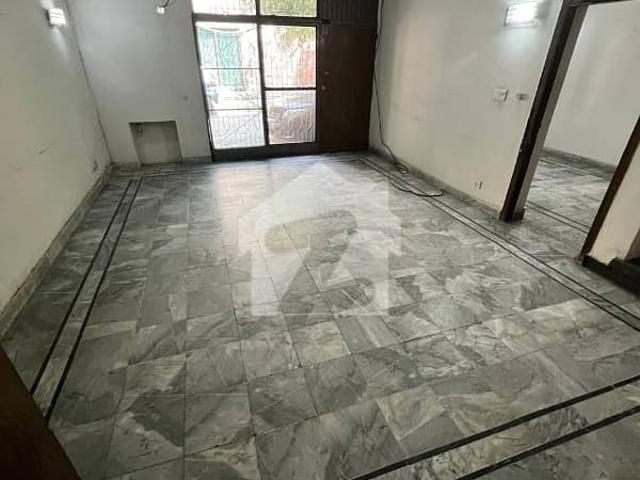 Beautiful House Available For Rent In Main Cantt