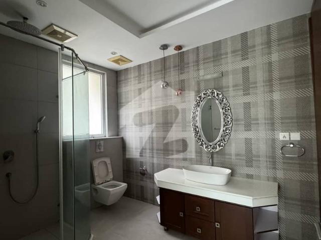 Beautiful House Available For Rent