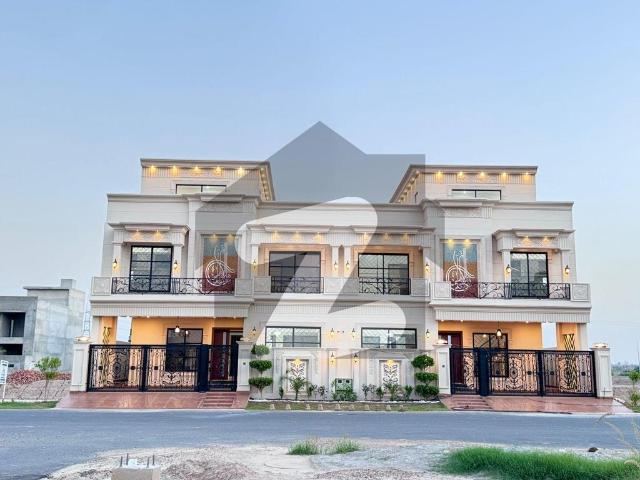 Beautiful House Available For Sale Royal Orchard