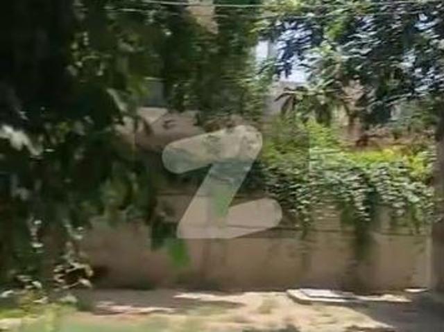 Beautiful house available for sale University Town