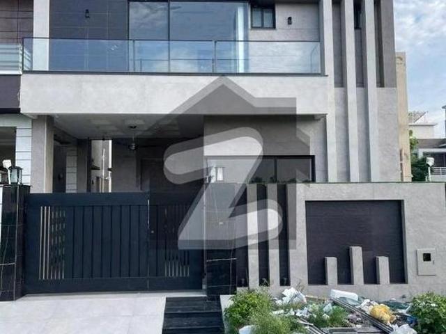 Beautiful House DC Colony