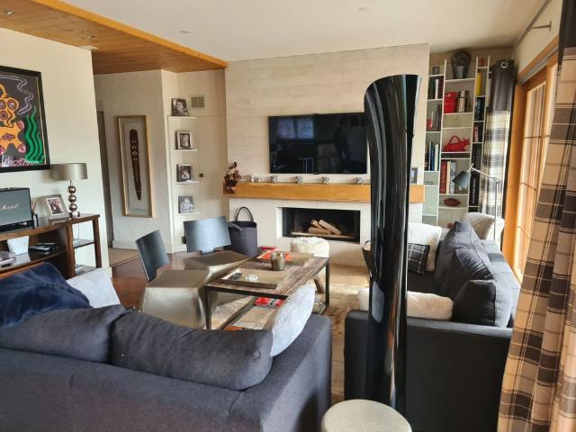 Beautiful house for rent all year near the center of Crans