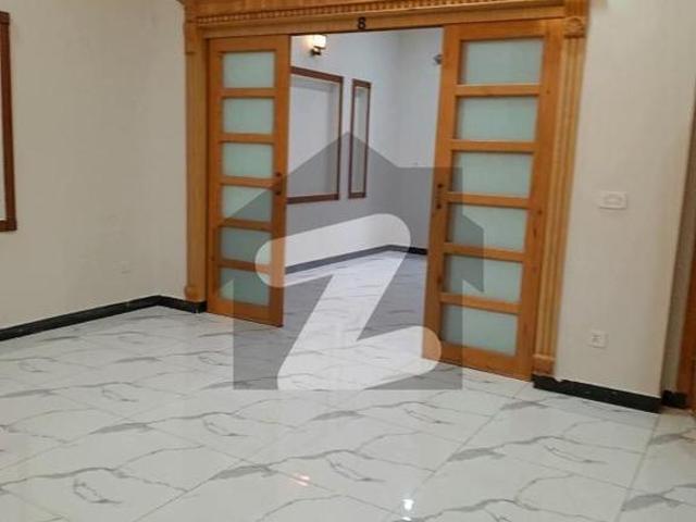 Beautiful House For Rent D 12