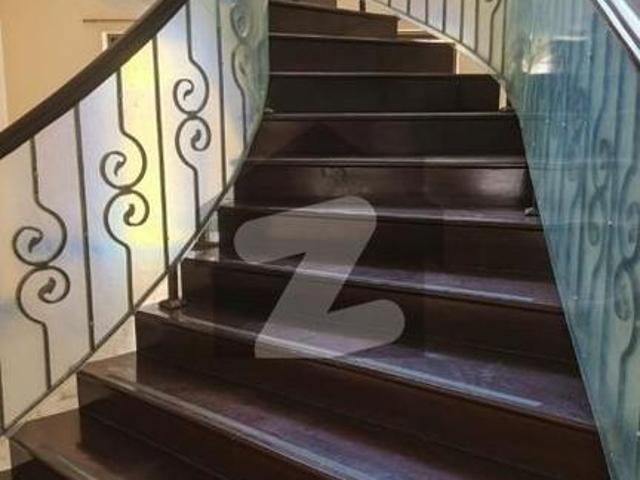 Beautiful House For Rent F 6