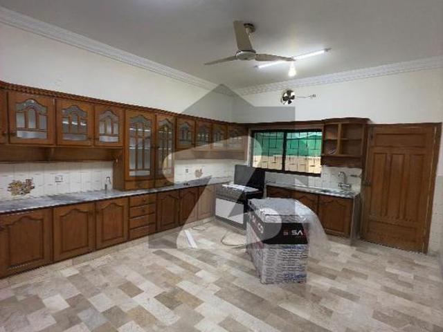 Beautiful House For Rent In F11/3 50x90 F 11