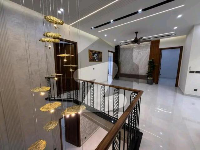 Beautiful house for sale available with gas paragon city