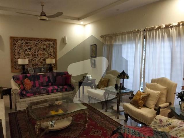 Beautiful House For Sale F 7