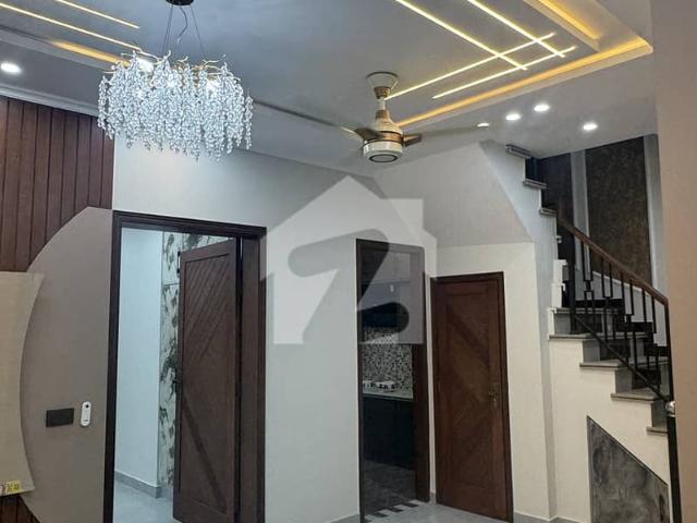 Beautiful House For Sale In Central Park Housing Society Lahore