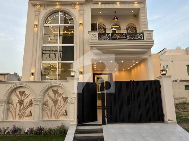 Beautiful House For Sale In Central Park Housing Society Lahore