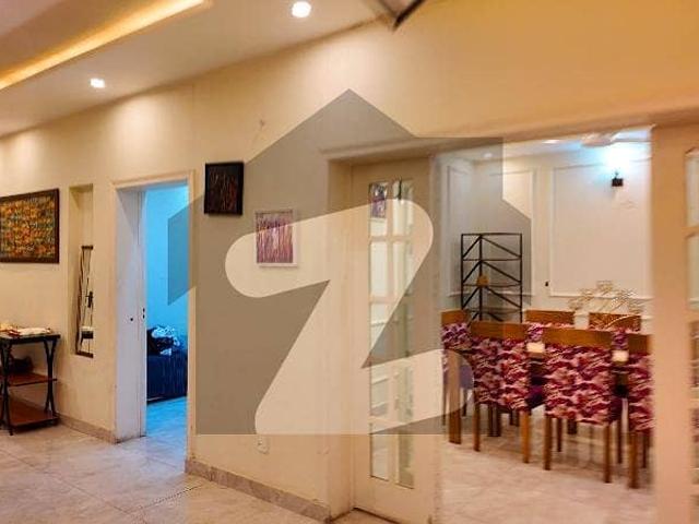 Beautiful House In Cavalry Ground Cantt