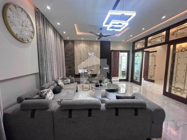 Beautiful House In DHA Phase 5